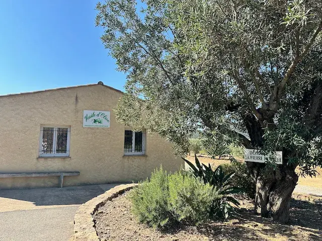 Provence-Domaine de la Pierre Plantée